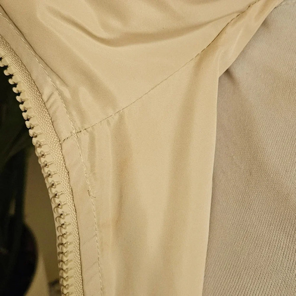 Princess Polly Darrow Ivory Polly Puffer Full Zip Jacket Size Wmn's Size S/M - Picture 5 of 7